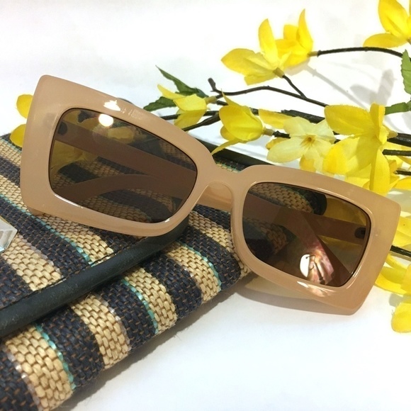 RETRO style retangular butterfly frame sunglasses - Picture 2 of 10